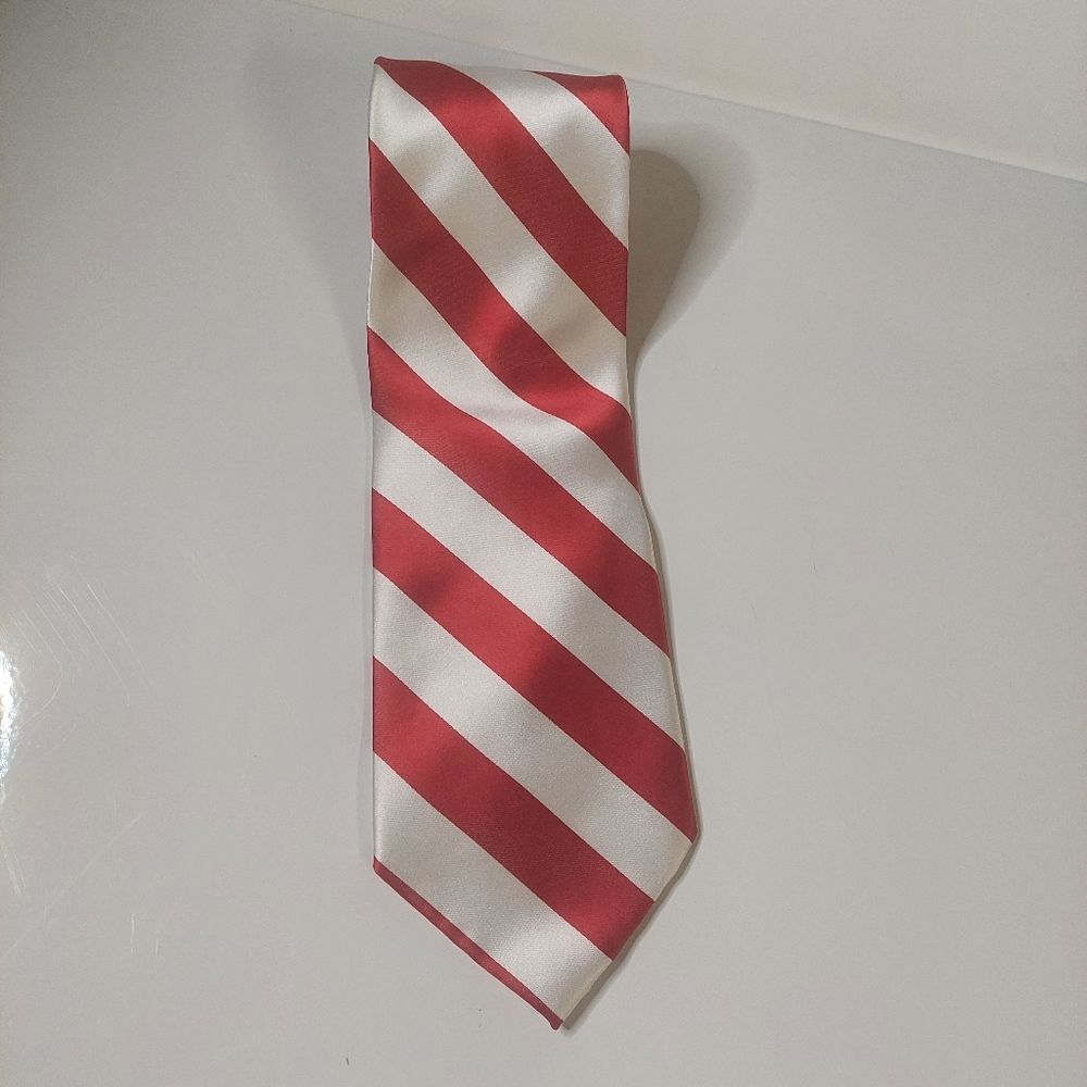 Red and White Striped Men's Tie Romario Manzin